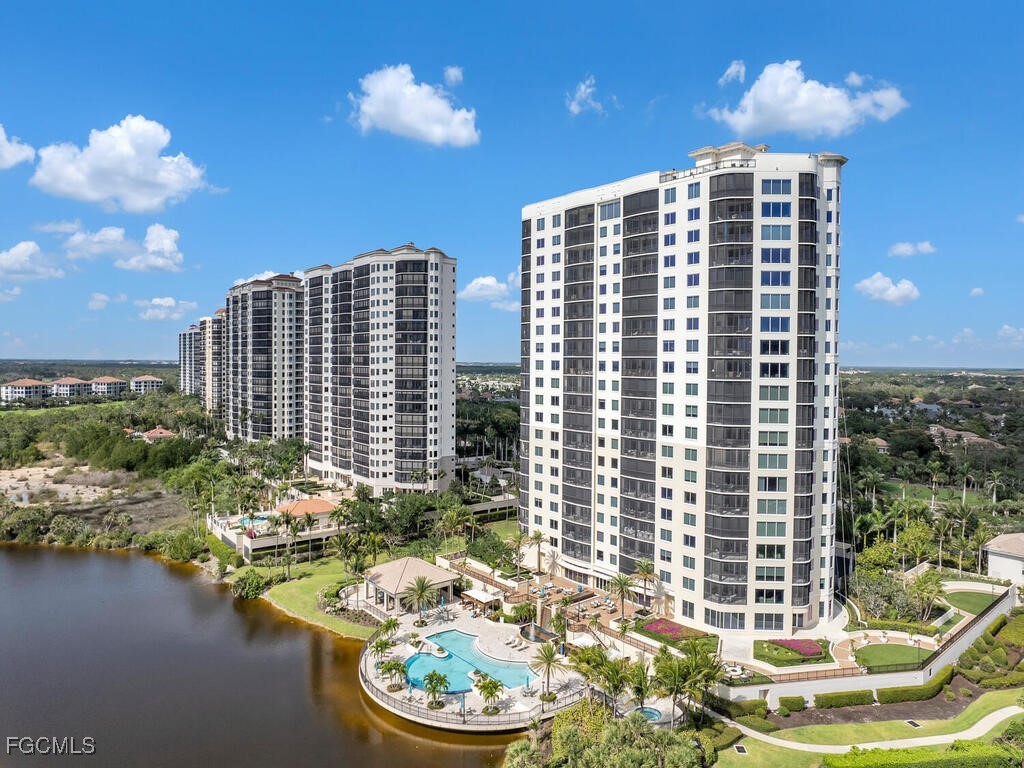 4800 Pelican Colony Boulevard 304