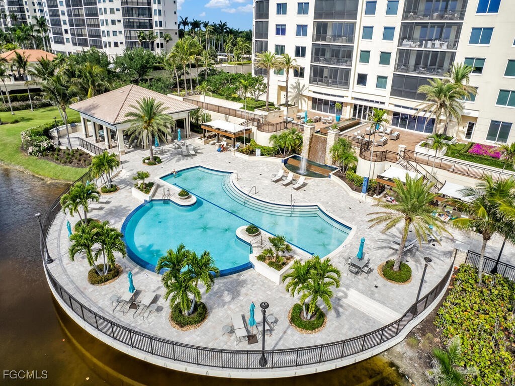 4800 Pelican Colony Boulevard 304