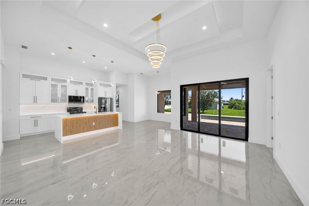 1029 NW 24TH Place