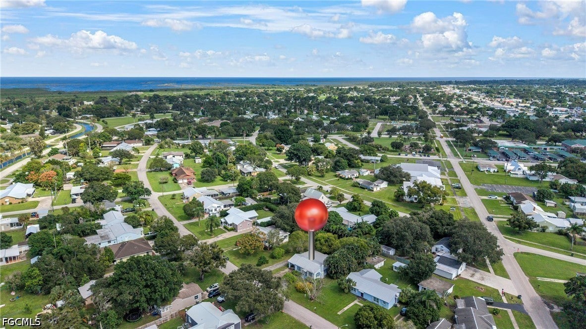 426 W Crescent Drive