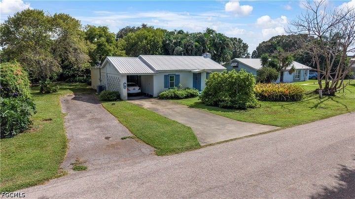 Photo 1 of 38 — 426 W Crescent Drive, Clewiston, FL 33440