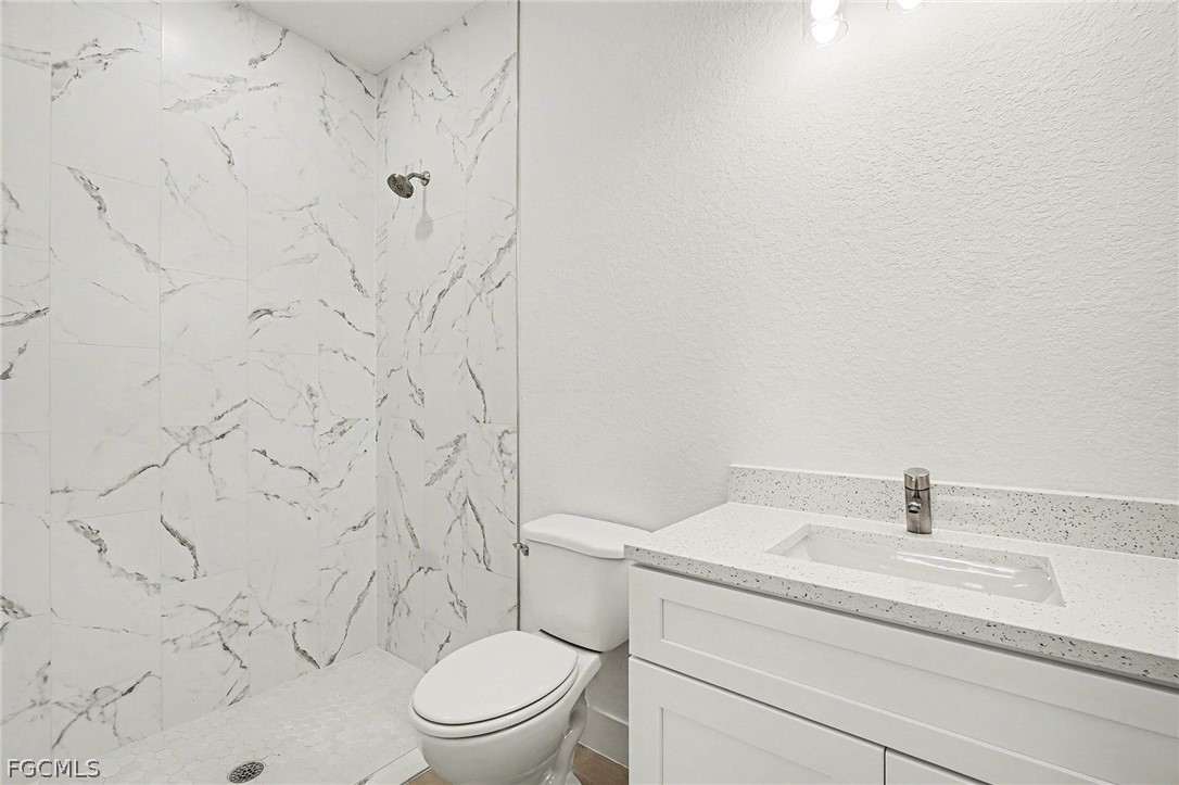 225/227 Ivan Avenue S