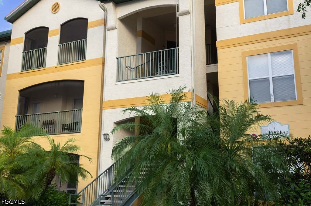 11521 Villa Grand 911