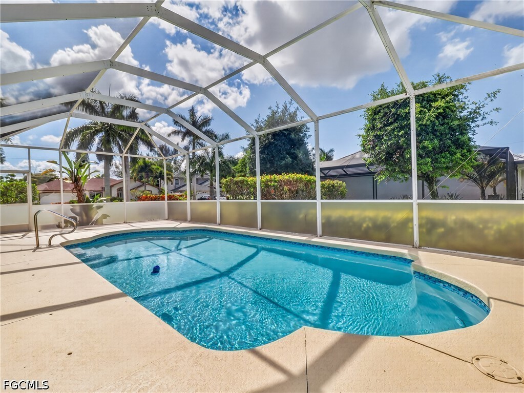 2116 SW 44th Street