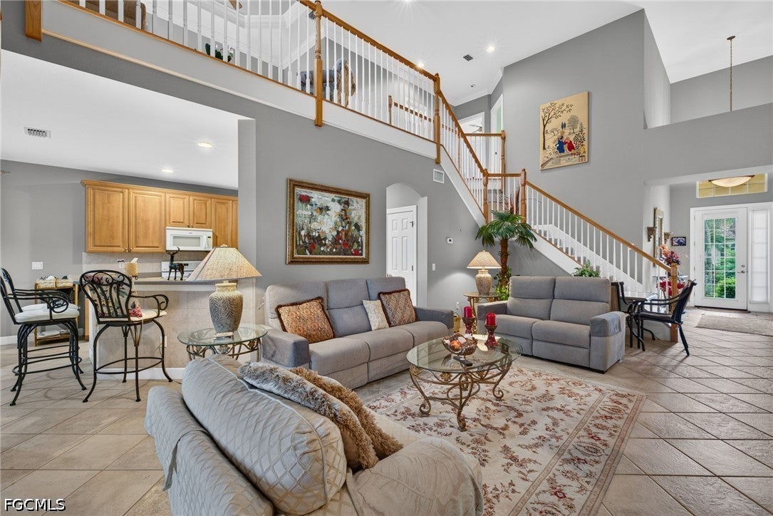 8959 Crown Bridge Way