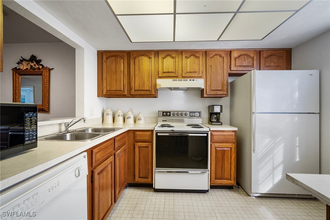1010 Pine Isle Lane 1010