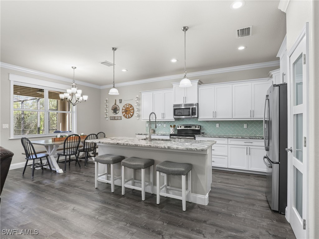 21112 Bella Terra Boulevard