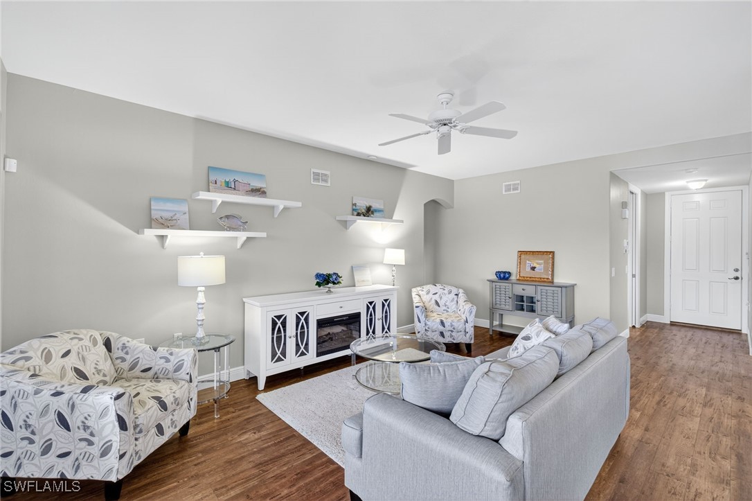 20981 Island Sound Circle 101