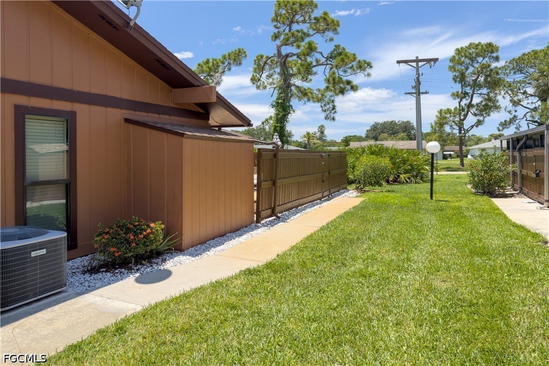 5638 Foxlake Drive