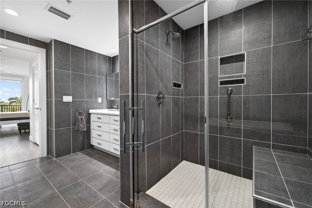 3414 Hancock Bridge Parkway 406