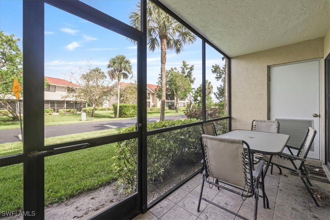 9652 Windsor Gardens Lane 105