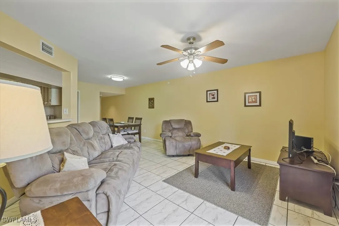 Fort Myers, Florida 33919, United States, 2 Bedrooms Bedrooms, ,2 BathroomsBathrooms,Residential,Active,137958