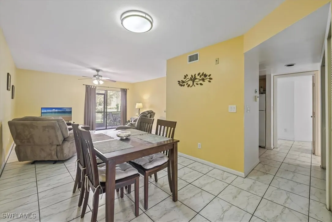 Fort Myers, Florida 33919, United States, 2 Bedrooms Bedrooms, ,2 BathroomsBathrooms,Residential,Active,137958