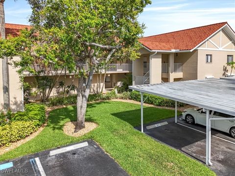 9652 Windsor Gardens Lane 105 Fort Myers FL 33919