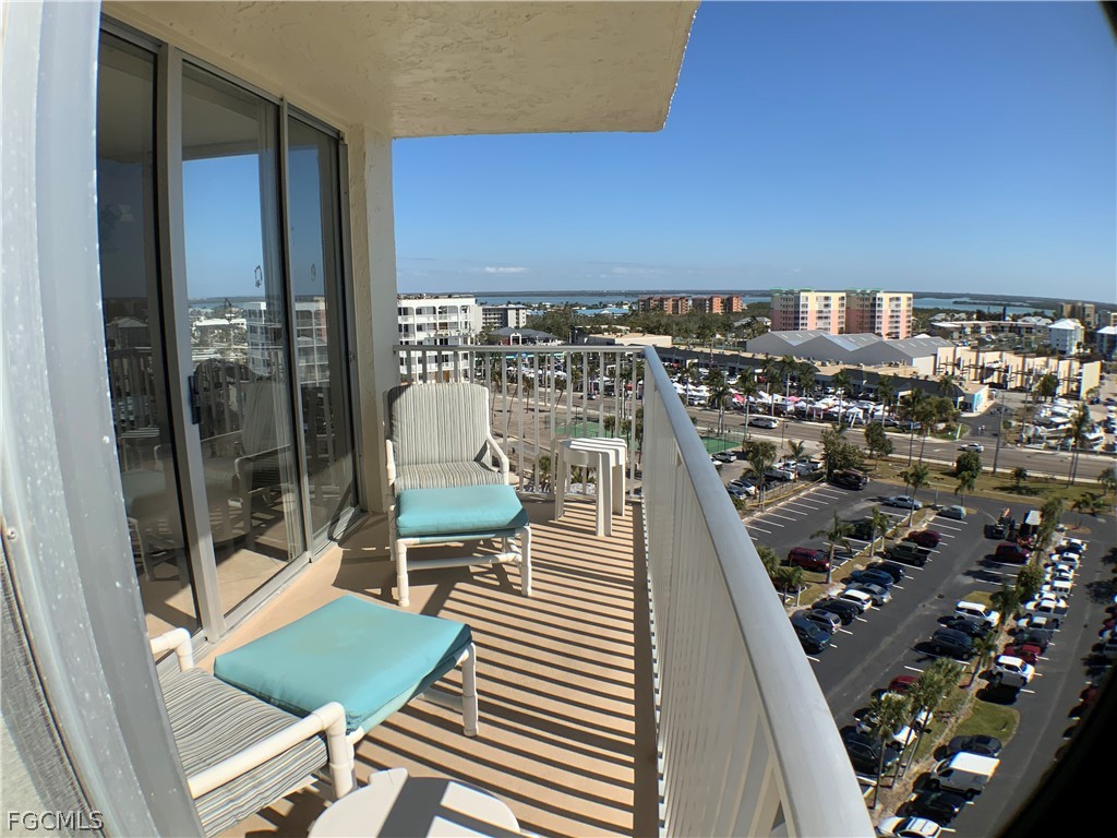 7300 ESTERO Boulevard 1002