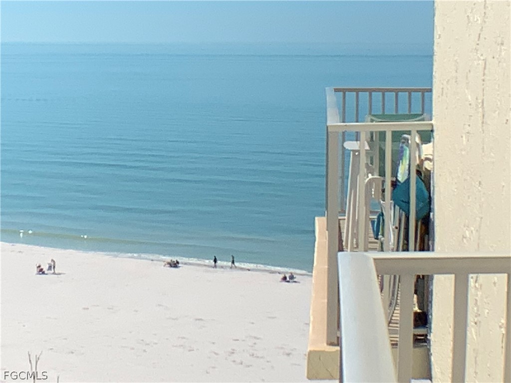 7300 ESTERO Boulevard 1002