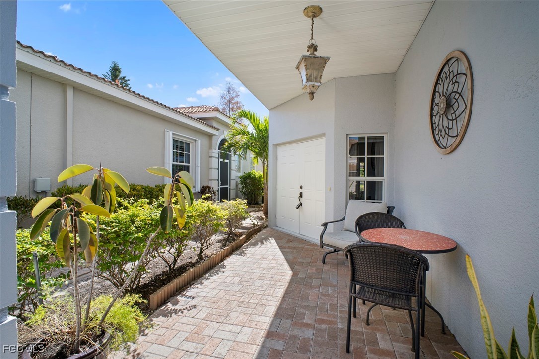 9049 spring mountain Way