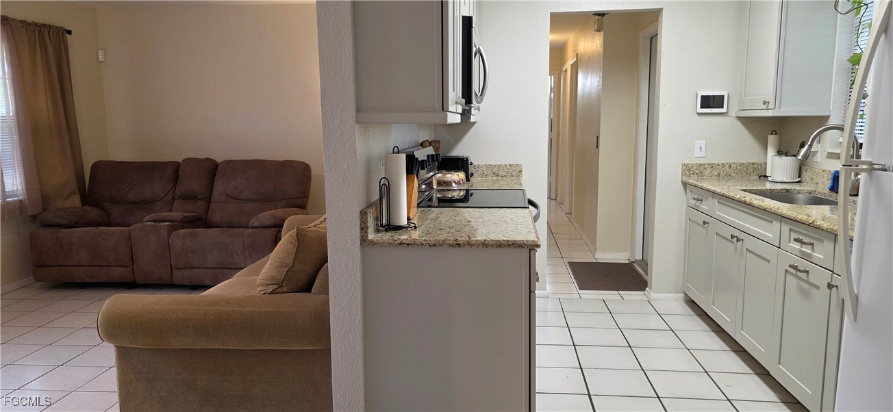 5036 SE Tradewinds Circle