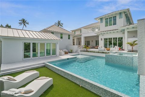 187 10th Avenue S Naples FL 34102
