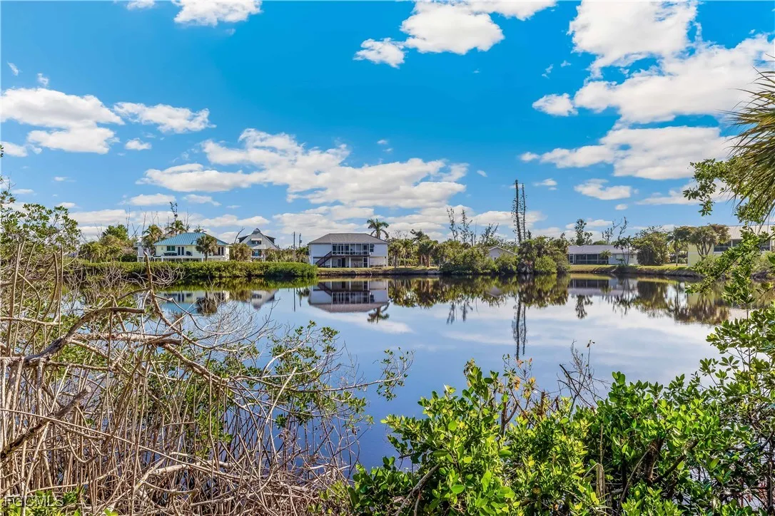 Sanibel, Florida, 33957, United States, 3 Bedrooms Bedrooms, ,2 BathroomsBathrooms,Residential,Active,1970976