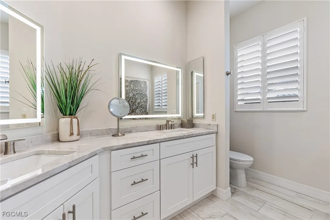 Sanibel, Florida, 33957, United States, 3 Bedrooms Bedrooms, ,2 BathroomsBathrooms,Residential,Active,1970976