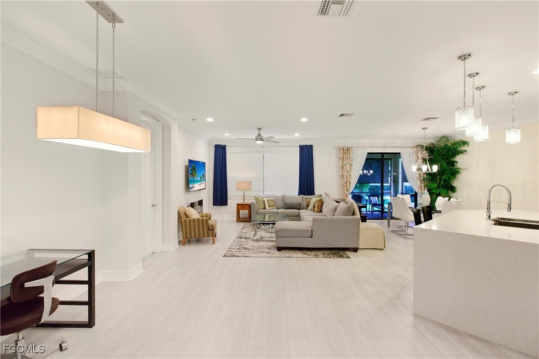 7866 Bucks Run Drive