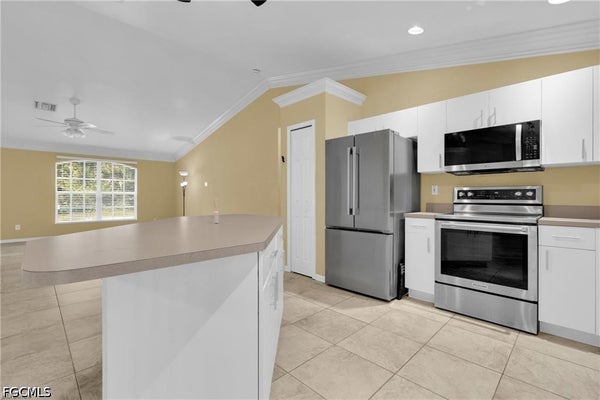 4621 30TH ST SW, LEHIGH ACRES, FL 33973 - Image f395026179e96d0301a2a8a03da13fd8/347614980