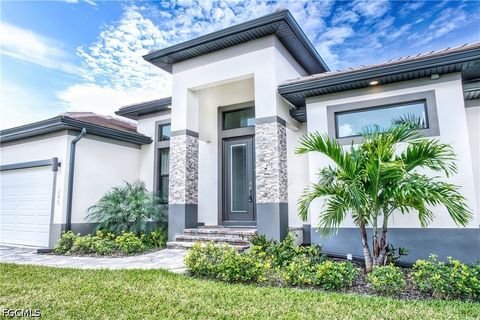 Photo of 245 Marker Road, Rotonda West, FL 33947 (MLS # 2026020098)