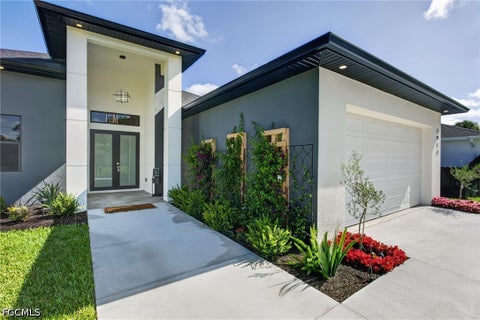 Photo of 2912 45th Street SW, Lehigh Acres, FL 33976 (MLS # 2026040198)