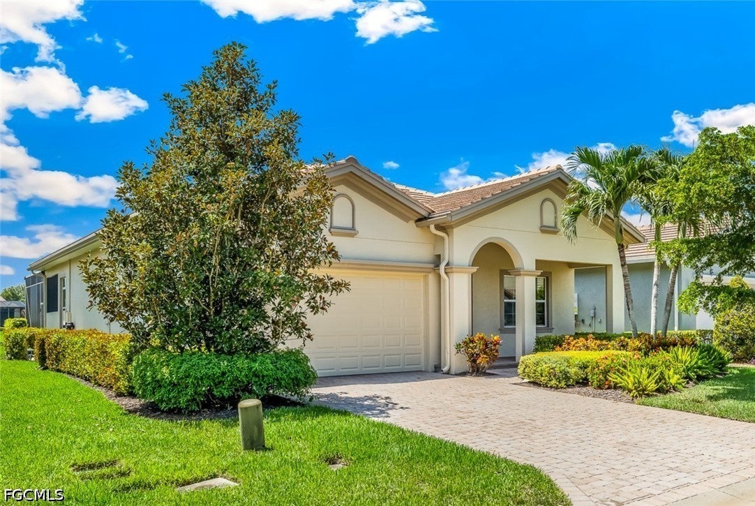 12764 Fairway Cove Court