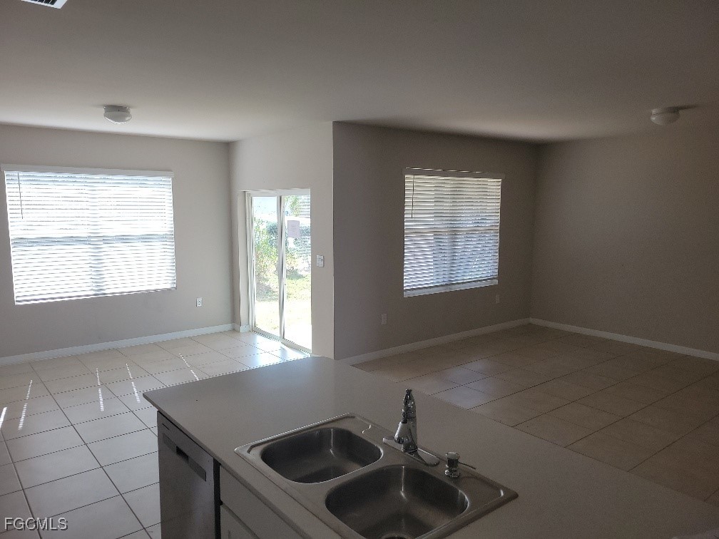 334 Kismet Parkway E