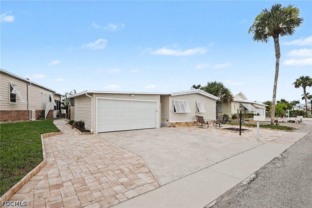 11181 Azalea Lane