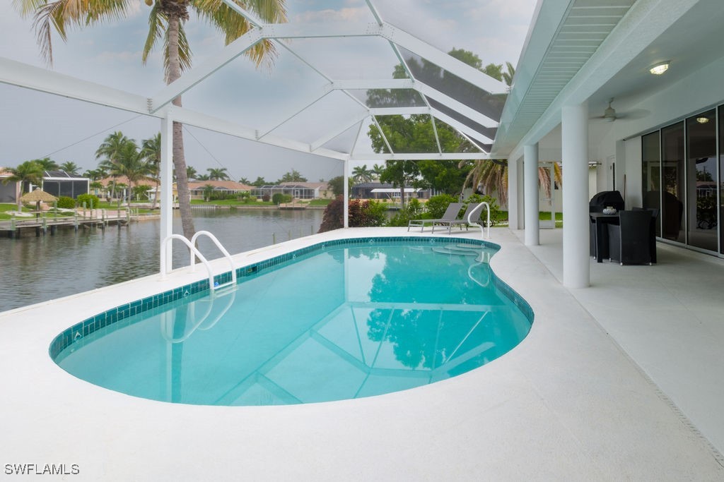 4012 SW 28th Place