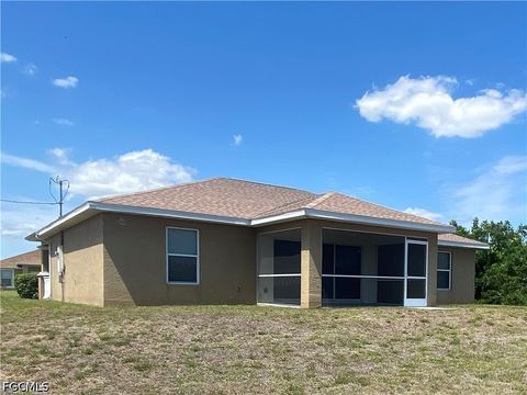 Tiny photo for 4001 10th Street SW, Lehigh Acres, FL 33976 (MLS # 2026020096)