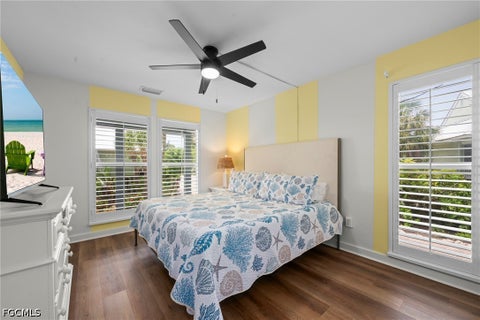 Tiny photo for 33 Urchin Court, Captiva, FL 33924 (MLS # 2026030572)