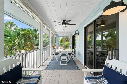 Tiny photo for 33 Urchin Court, Captiva, FL 33924 (MLS # 2026030572)