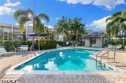 Tiny photo for 1518 Oyster Catcher Point #1518-C, Naples, FL 34105 (MLS # 2026020123)