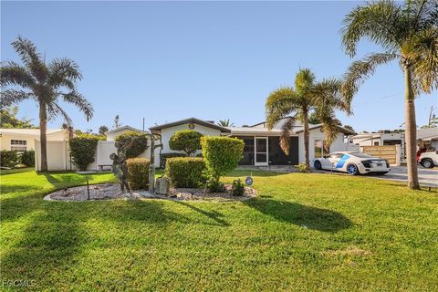 2303 Club House Road North Fort Myers FL 33917