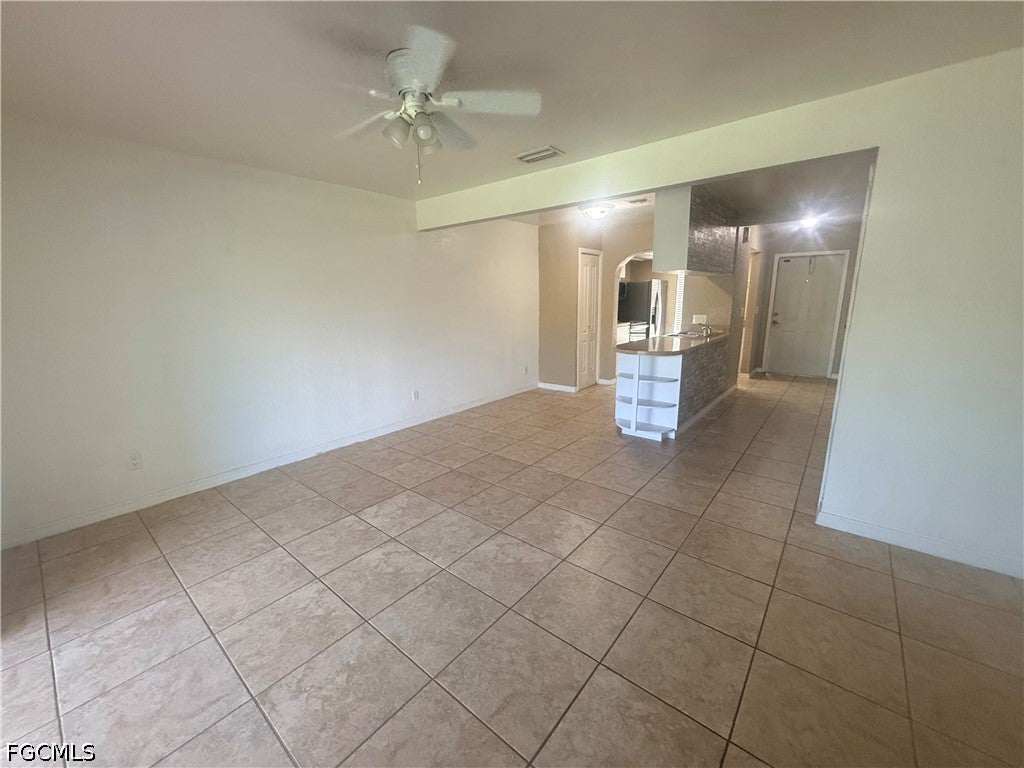 4514 SW 8th Place 12
