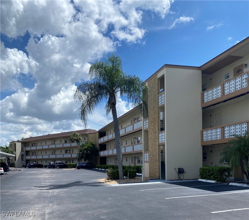 1515 Tropic Terrace 1515