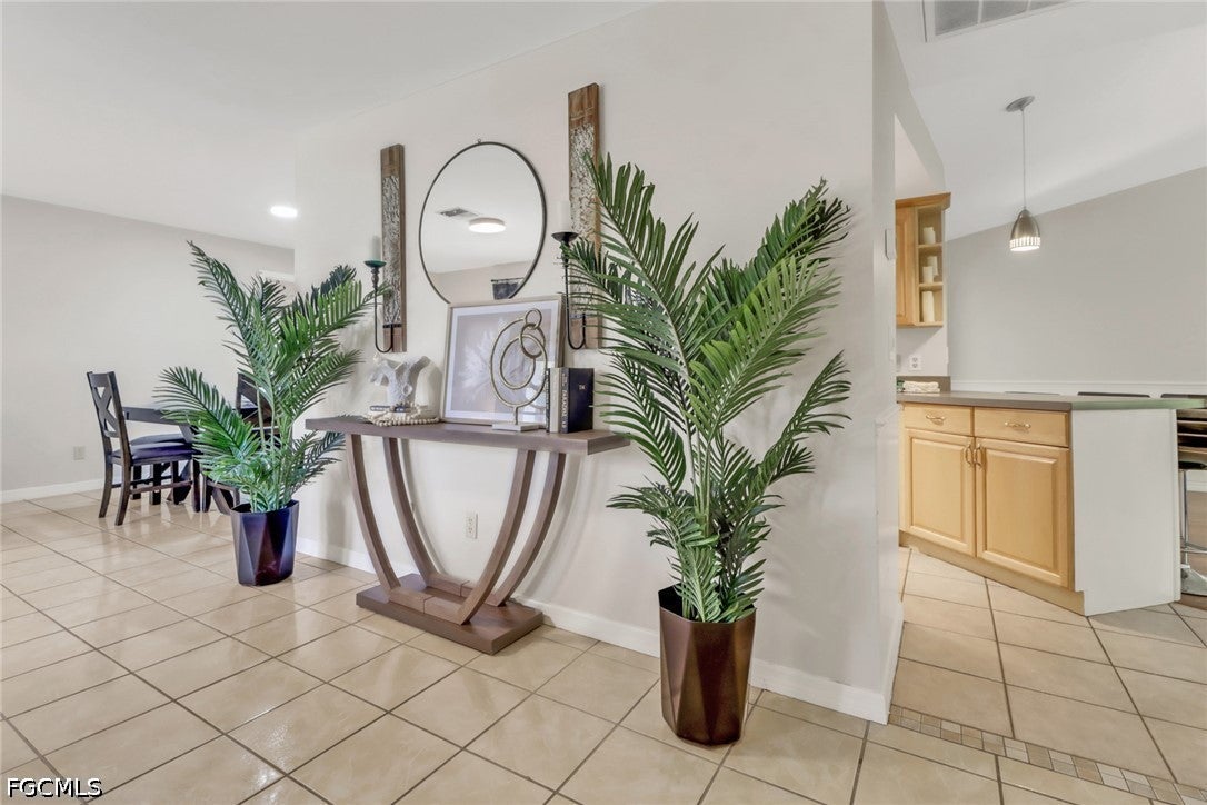 4800 SW 12th Place