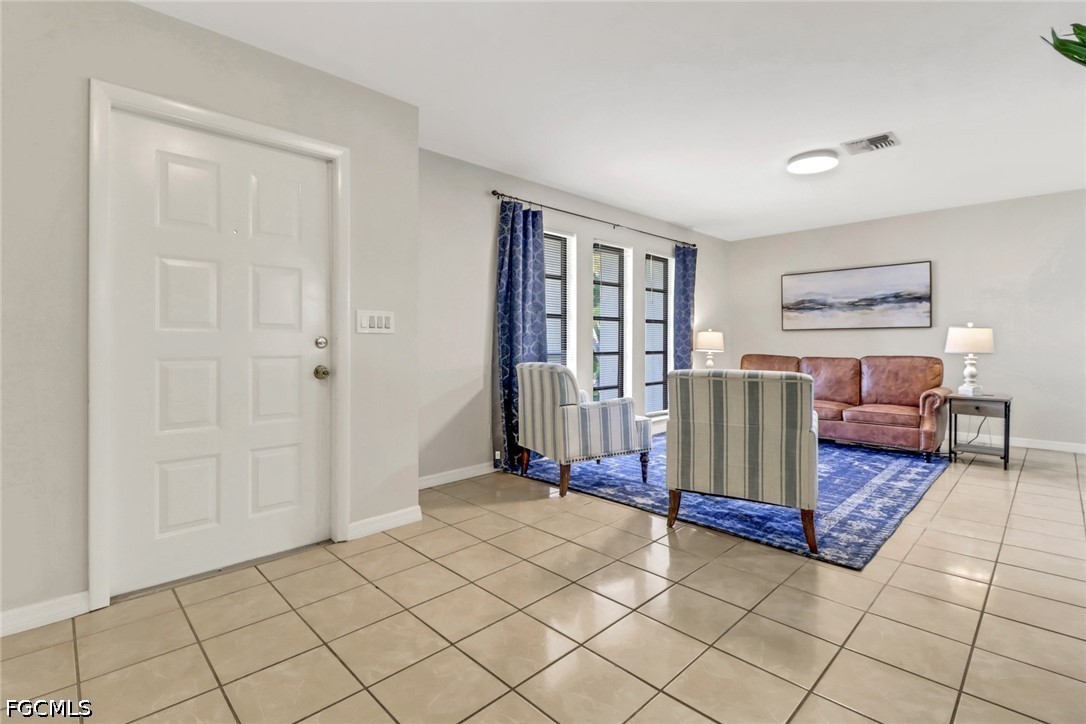 4800 SW 12th Place