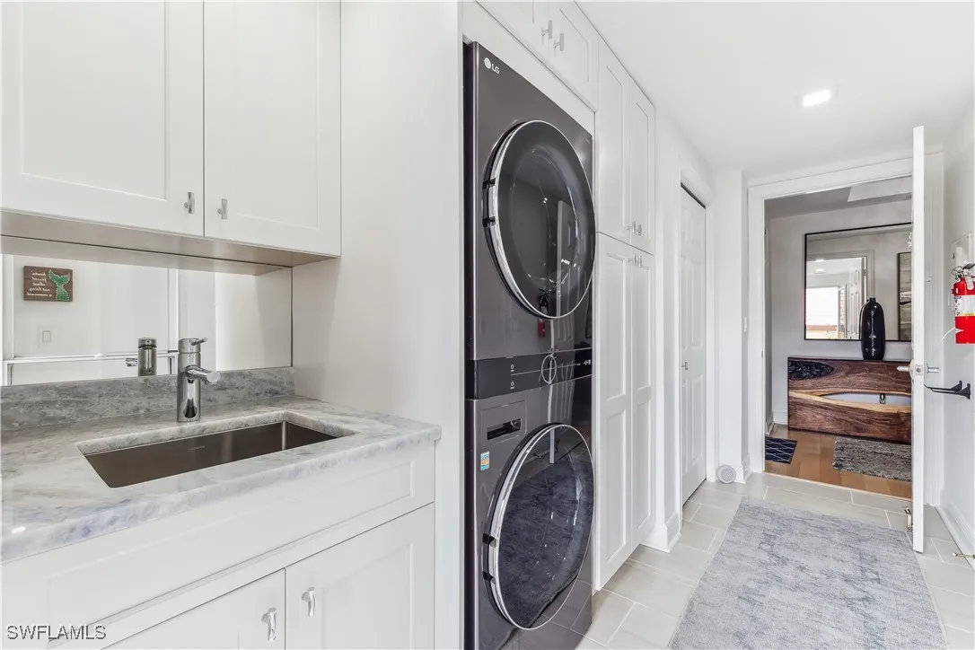 Fort Myers, Florida, 33908, United States, 3 Bedrooms Bedrooms, ,3 BathroomsBathrooms,Residential,Active,1884917