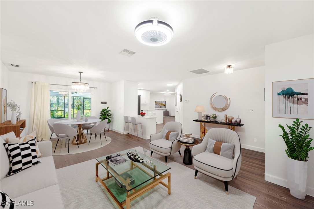 6012 Perthshire Lane