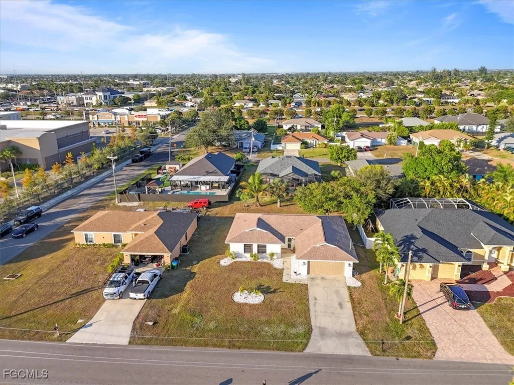 Cape Coral, Florida 33904, United States, 3 Bedrooms Bedrooms, ,2 BathroomsBathrooms,Residential,Active,253729