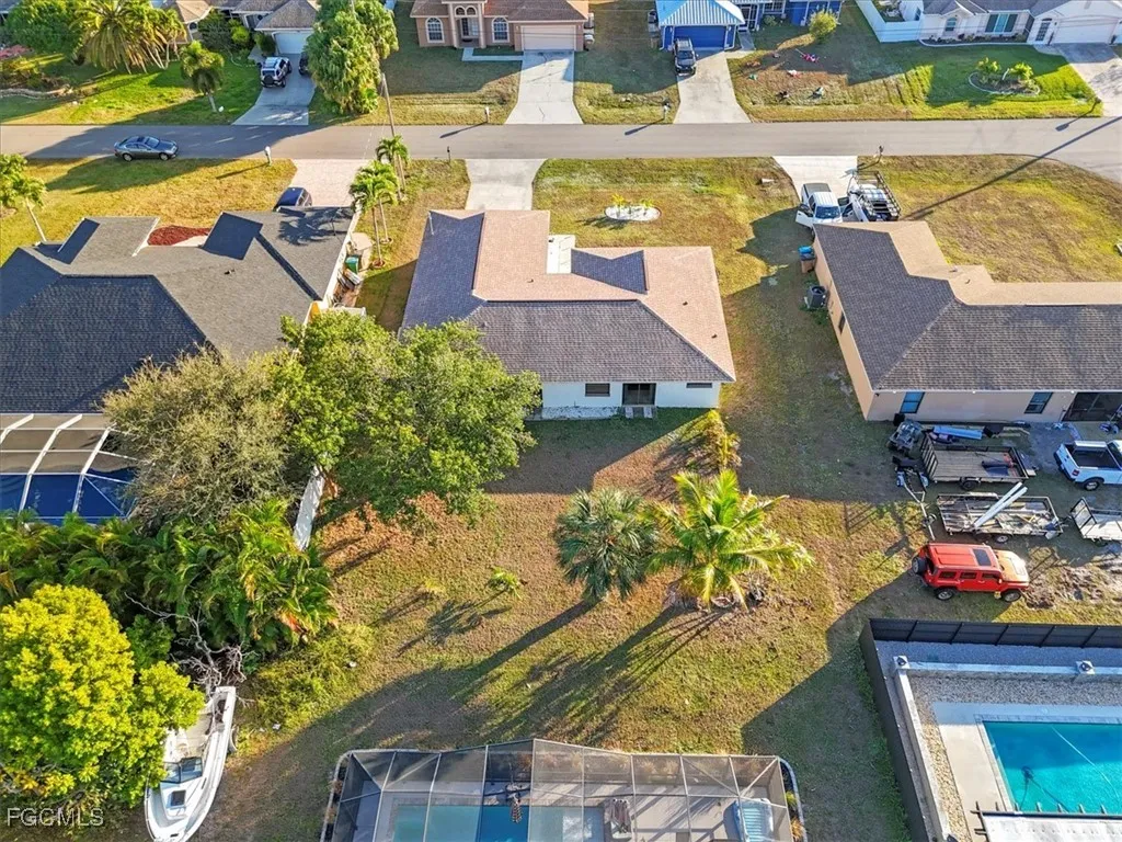 Cape Coral, Florida 33904, United States, 3 Bedrooms Bedrooms, ,2 BathroomsBathrooms,Residential,Active,253729