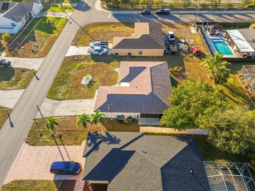 Cape Coral, Florida 33904, United States, 3 Bedrooms Bedrooms, ,2 BathroomsBathrooms,Residential,Active,253729