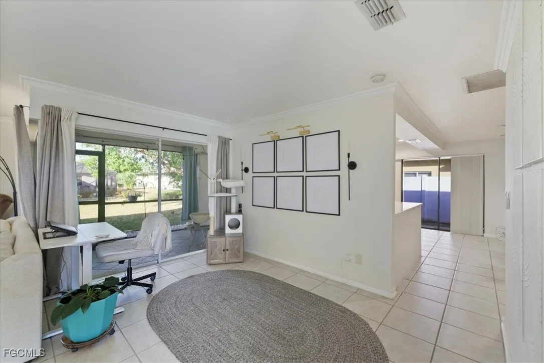 Cape Coral, Florida 33904, United States, 3 Bedrooms Bedrooms, ,2 BathroomsBathrooms,Residential,Active,253729