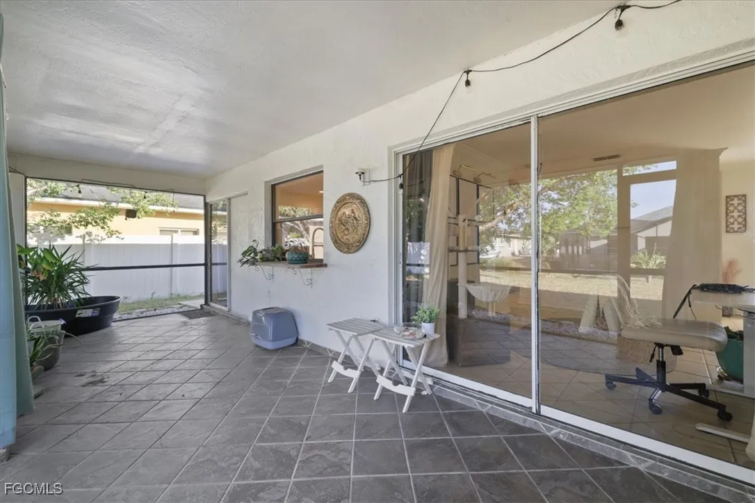 Cape Coral, Florida 33904, United States, 3 Bedrooms Bedrooms, ,2 BathroomsBathrooms,Residential,Active,253729