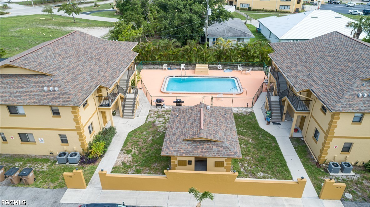 1318 SE 40th Terrace